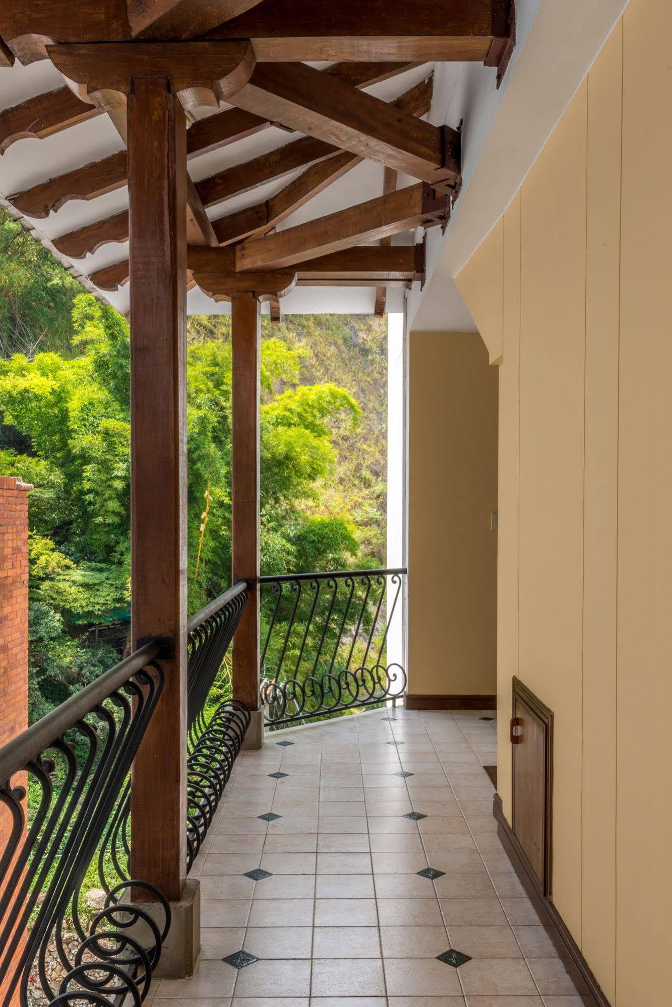 Castellon De Juanambu Aparthotel Cali Ngoại thất bức ảnh