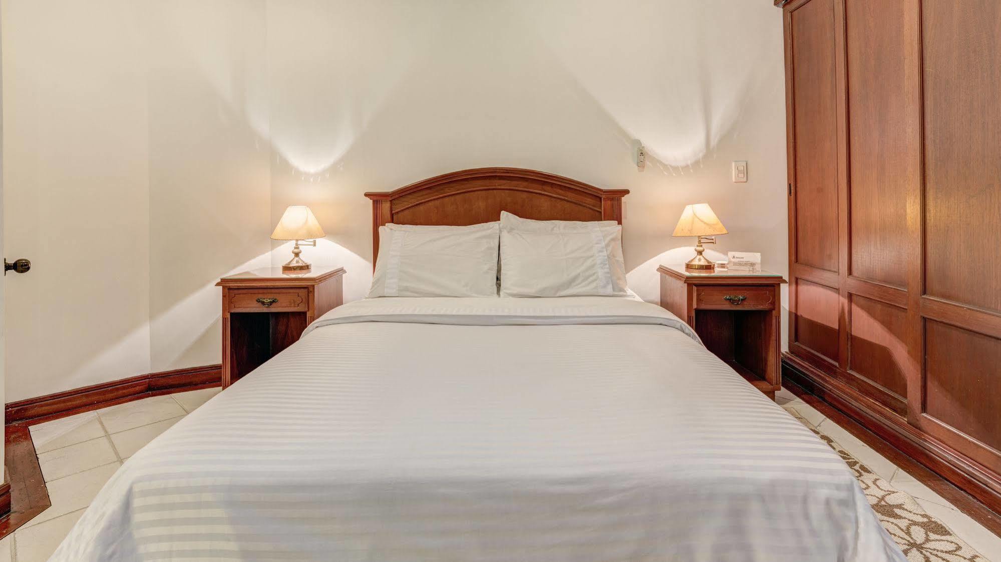 Castellon De Juanambu Aparthotel Cali Ngoại thất bức ảnh